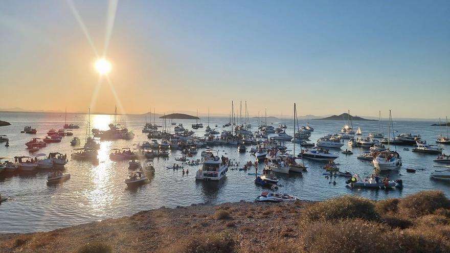 AUGC pide personal y barcos para vigilar el Mar Menor