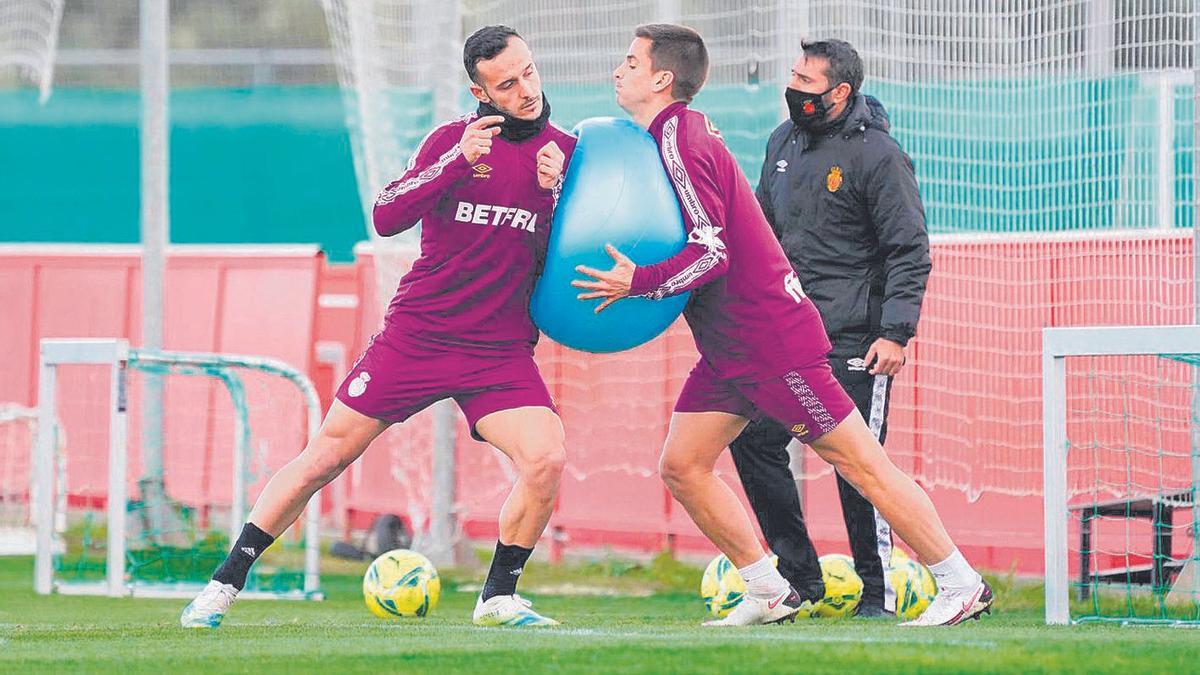 Joan Sastre y Galarreta se ejercitan en la Ciudad Deportiva Antonio Asensio.