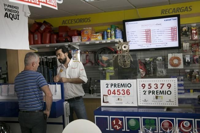 06/01/2017 SORTEOS LOTERIA DE EL NIÑO  administraciones de loteria  en la autpista sur  granadilla y estacion shell de guargacho que dieron décimos del segundo premio