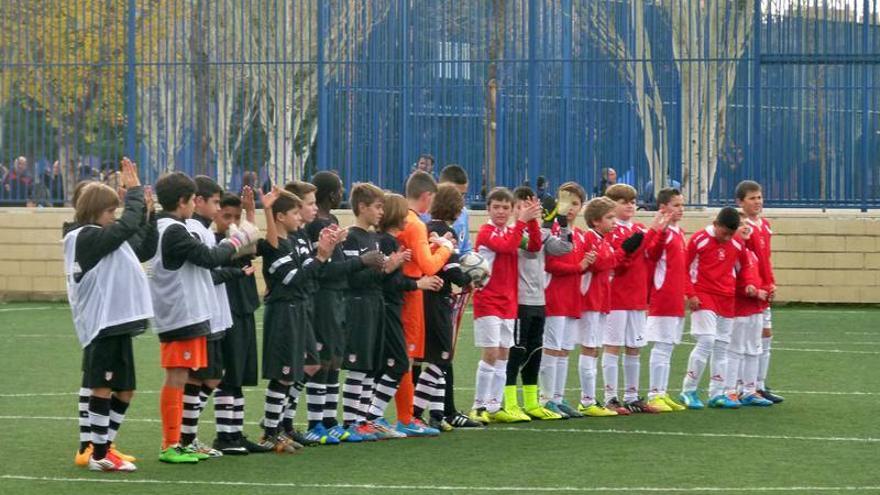 La segunda jornada de la Aragón Cup tendrá hoy 33 partidos más