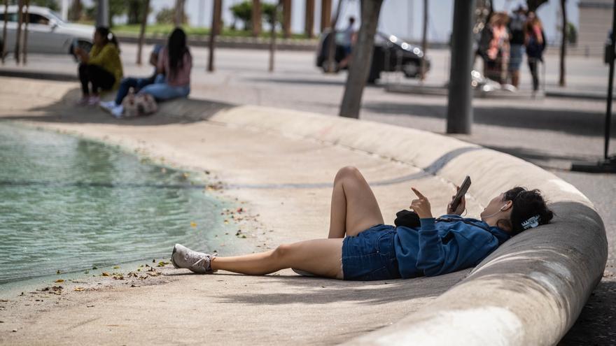 Canarias vive su mes de marzo más caluroso en 62 años