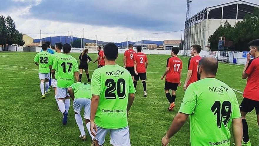 Escándalo en el fútbol provincial: insultos racistas en el derbi Villafranca-Morella