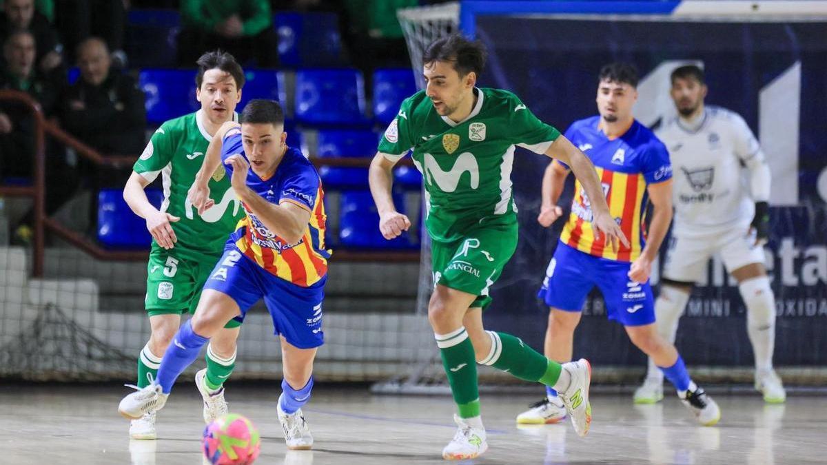 Partido entre el Family Cash Alzira FS y el Movistar Inter.