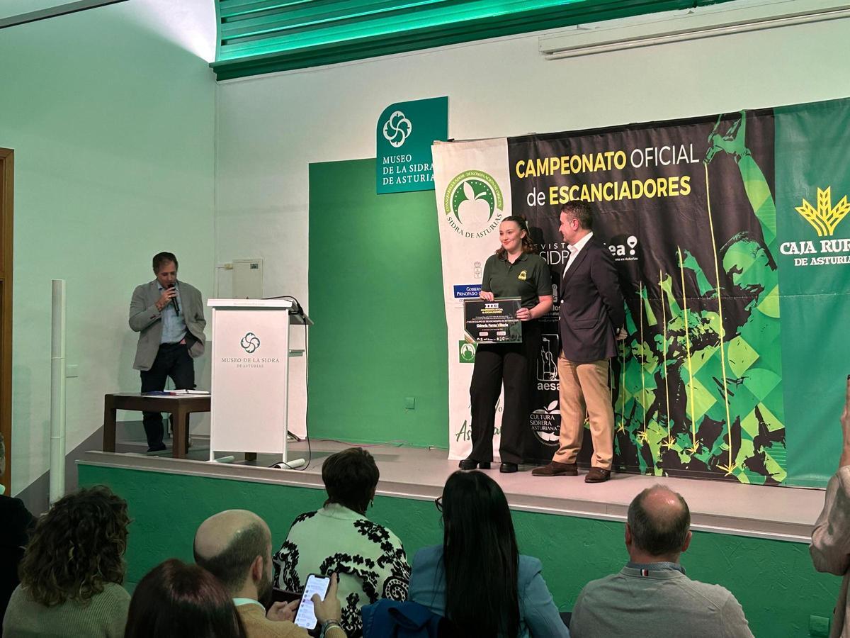 EN IMÁGENES: La 32.ª edición del Campeonato de Escanciadores de Asturias vuelve a coronar a Salvador Ondó
