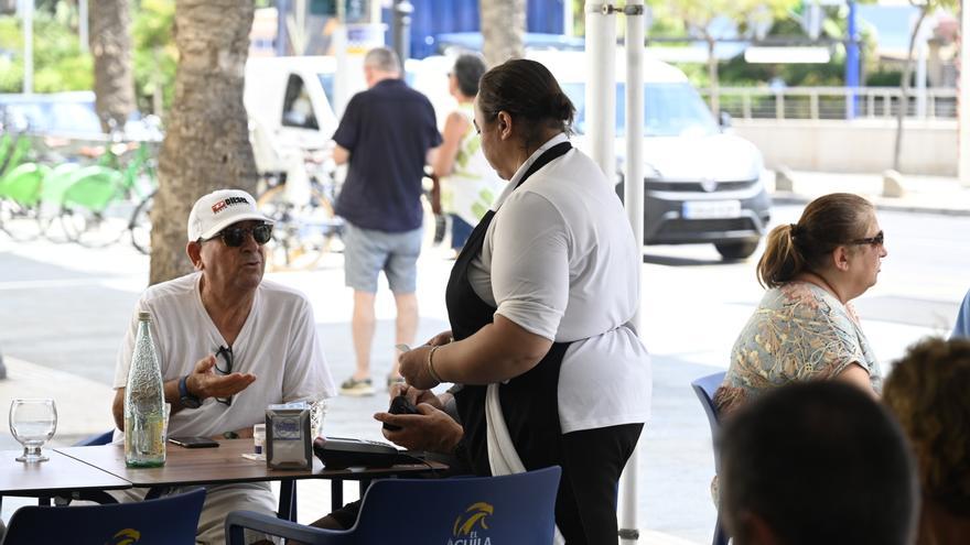 El fin de la temporada estival rompe la racha de caída del paro en Castellón