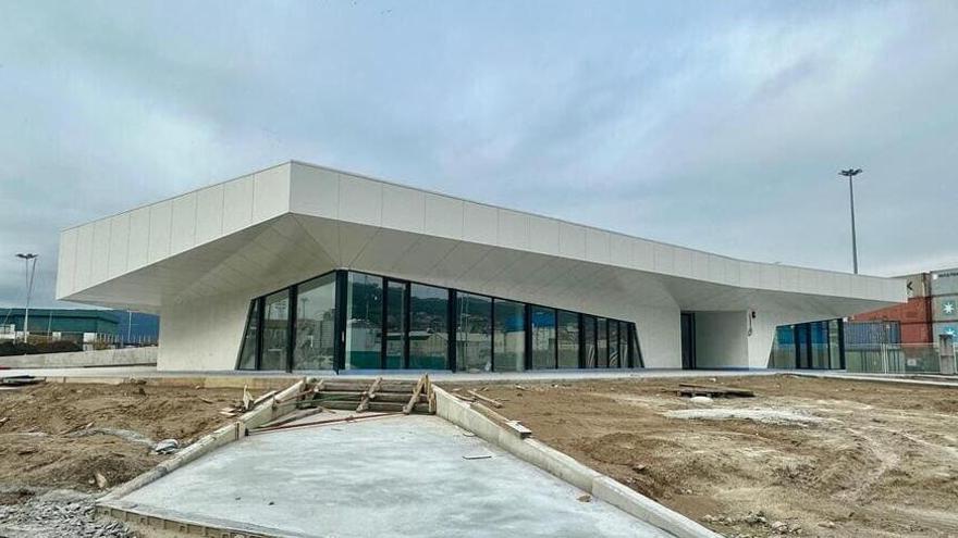 Puesta a punto del Auditorio de Marín para su próxima apertura