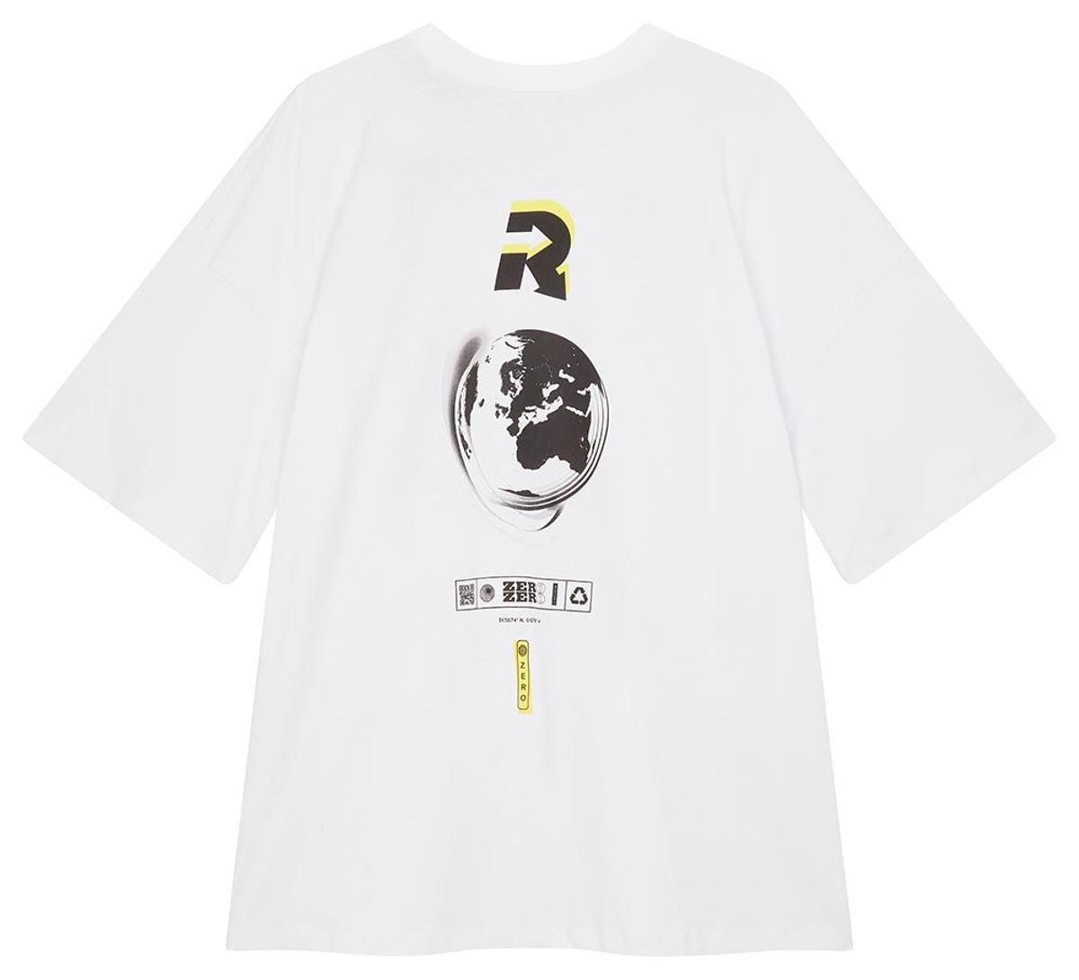 Camiseta reversible de la colección 'circular fashion' de Asos. (Precio: 19,85 euros)