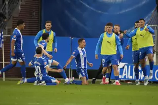 Resumen, goles y highlights del Alavés 1-0 Real Sociedad de la jornada 33 de LaLiga EA Sports