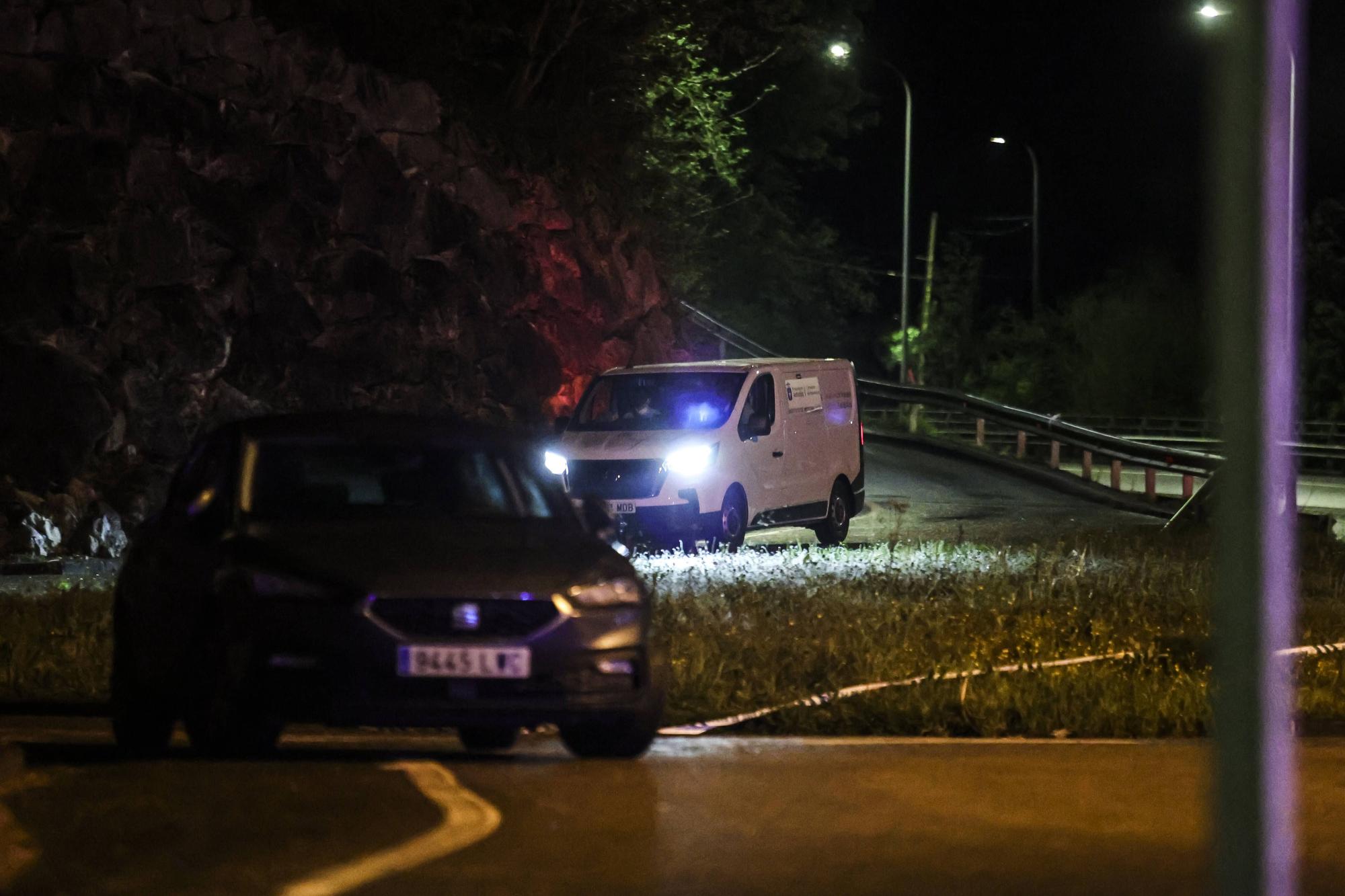 Suceso en Ribera de Arriba: corta la cabeza a su padre y la deja en una rotonda