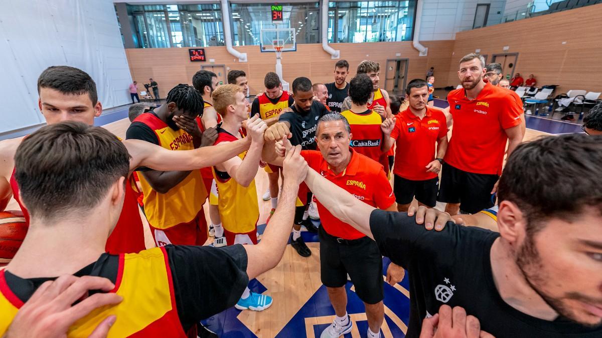 La 'piña' de España antes de medirse a la selección argentina