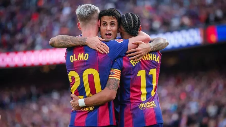 ¡Y Cancelo puso el broche de oro en el Camp Nou tras anotar el quinto del Barça!