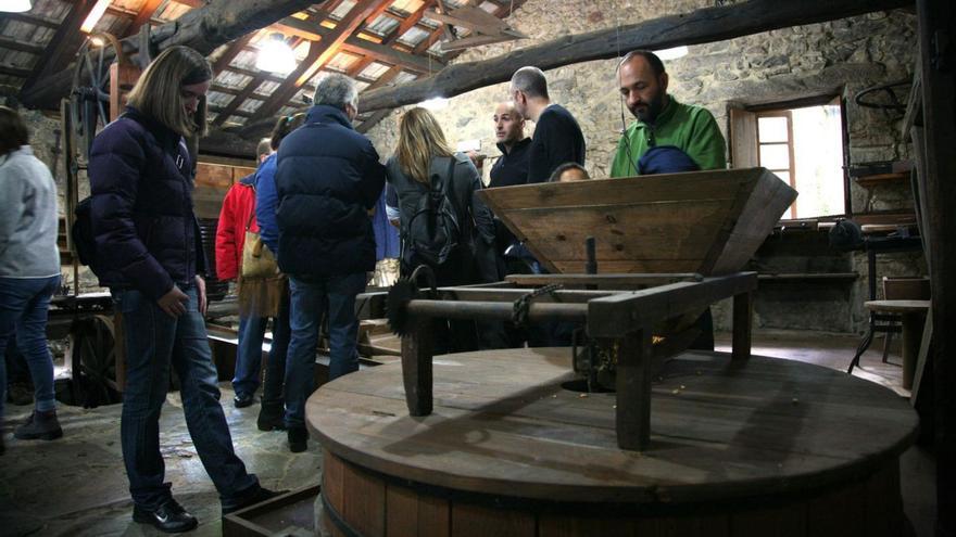 Un molino rehabilitado en la parroquia estradense de Sabucedo.  | // BERNABÉ/LUISMY