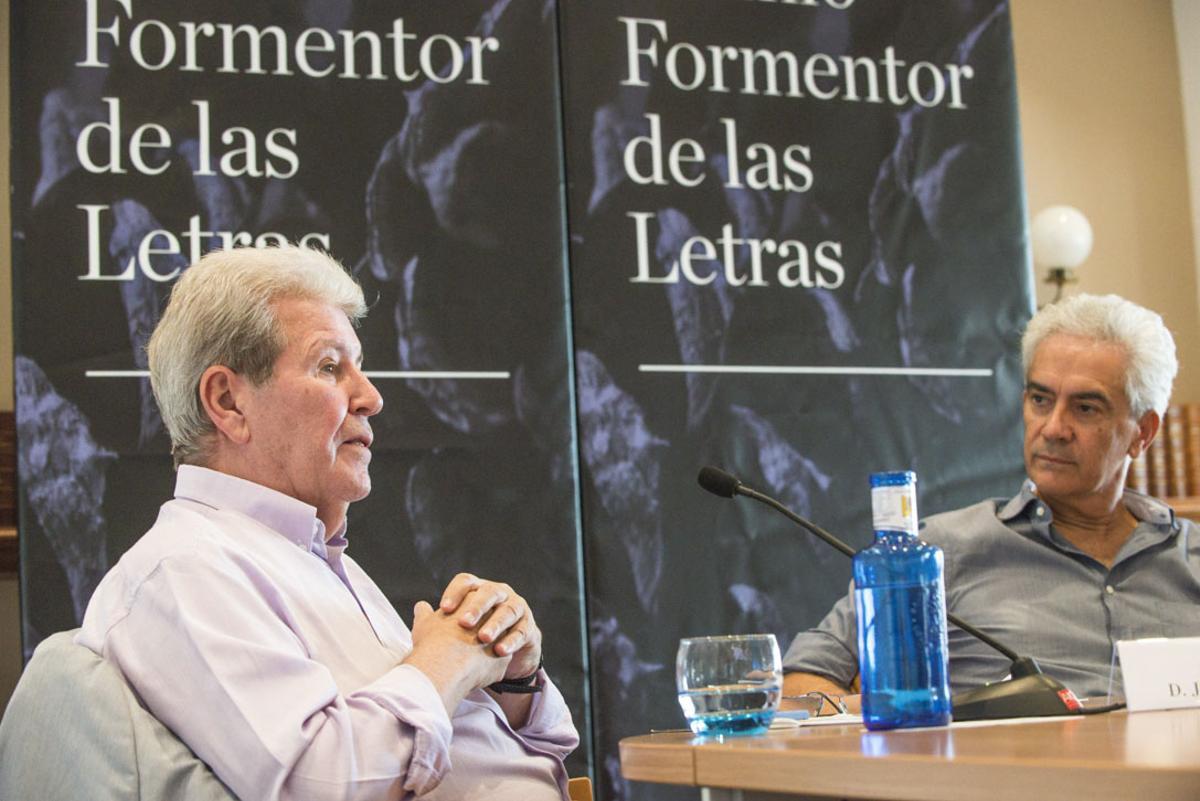 Jorge Herralde con Basilio Baltasar en las Conversaciones del Formentor.