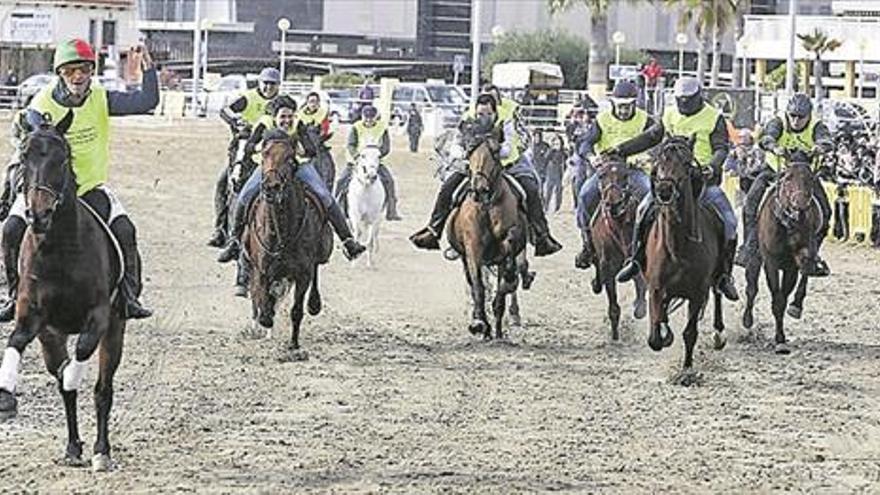 Las vertiginosas carreras de caballos invaden la Concha