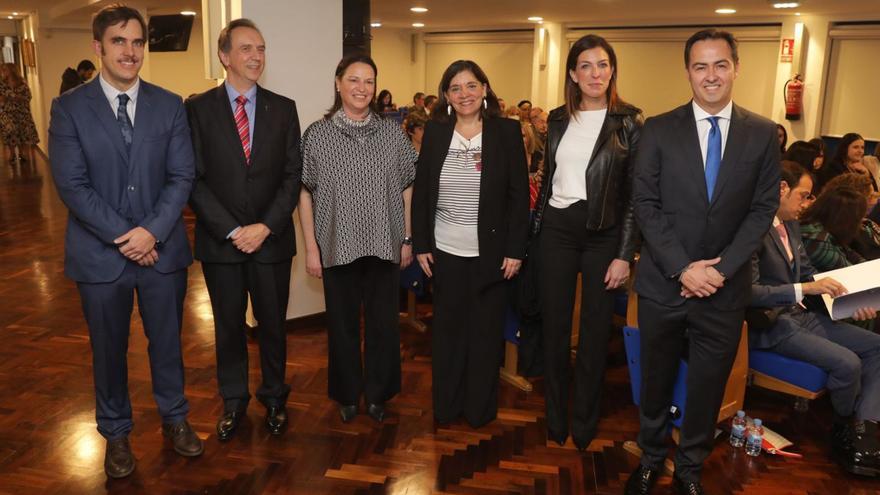 Los farmacéuticos homenajean a Belén González-Villamil