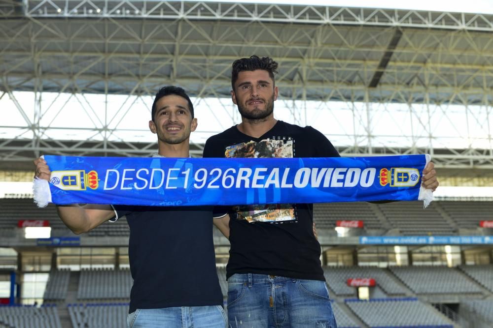 Presentación de los jugadores del Real Oviedo Jonathan Perira y Juan Carlos