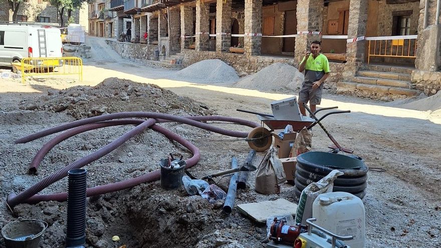 El paviment triat per renovar la plaça Porxada de Bagà mantindrà l’estètica històrica i en garantirà durabilitat