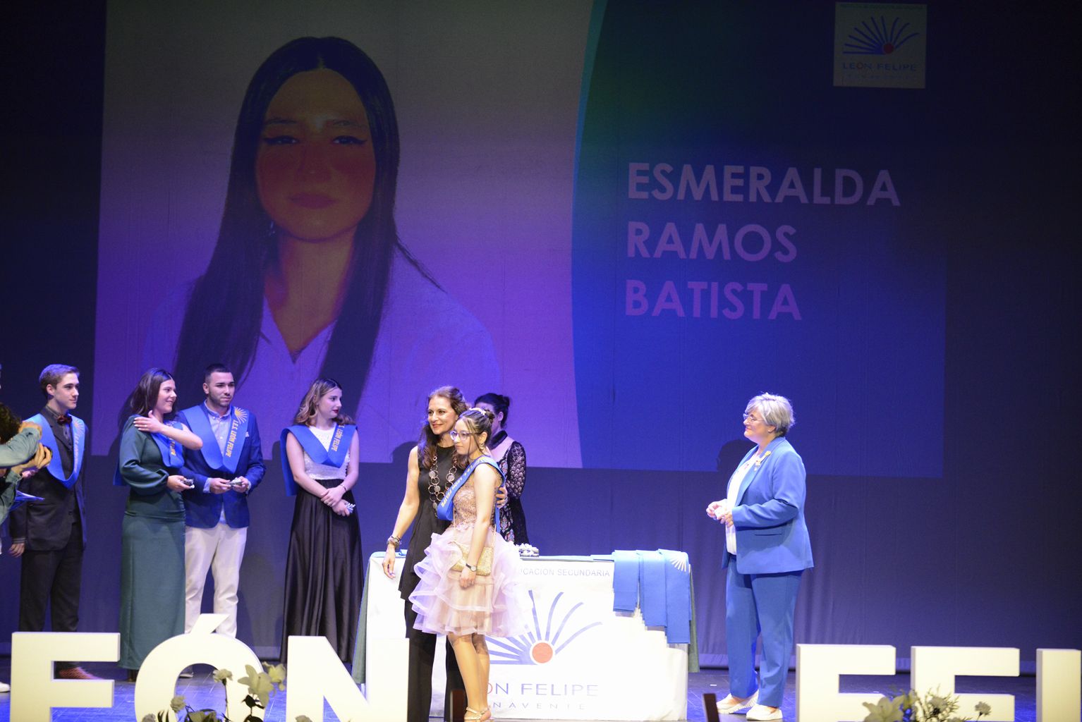 Graduación de bachilleres y alumnos de FP y Ciclos Formativos del IES León Felipe