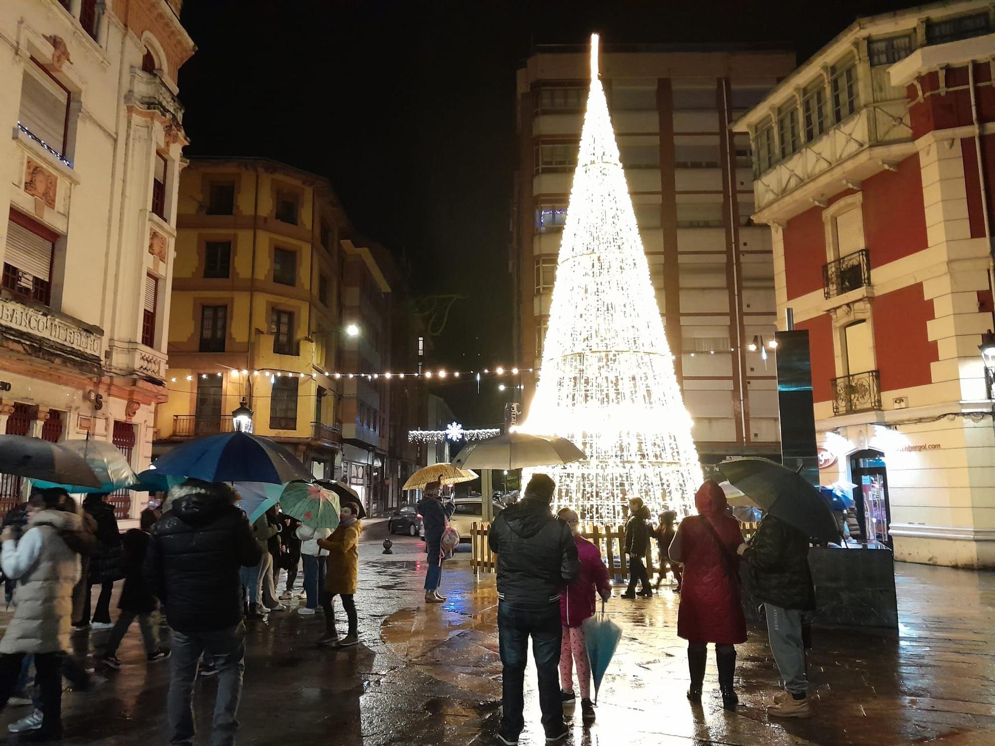 El encendido de las luces de Navidad en Langreo