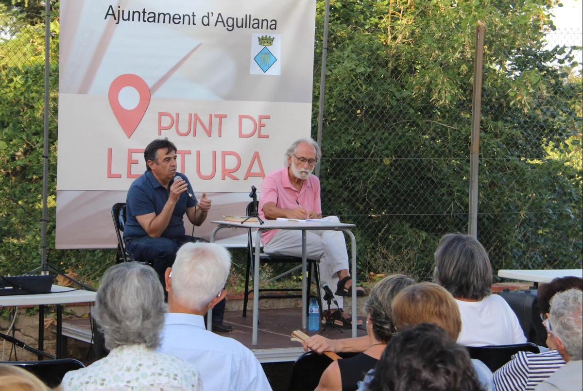 Martí Domínguez i Enric Tubert el dia de la presentació de 'Mater' a Agullana.