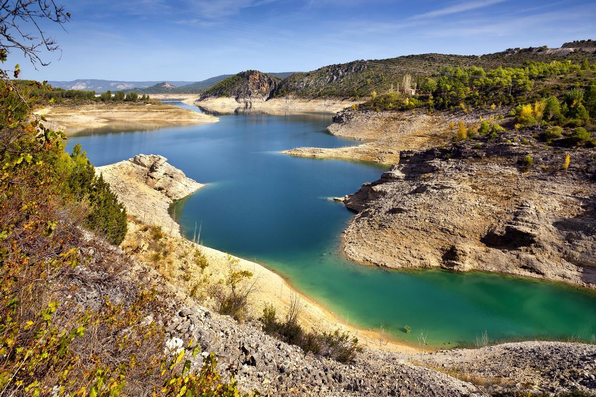 El embalse de Entrepeñas en la Alcarria de Guadalajara