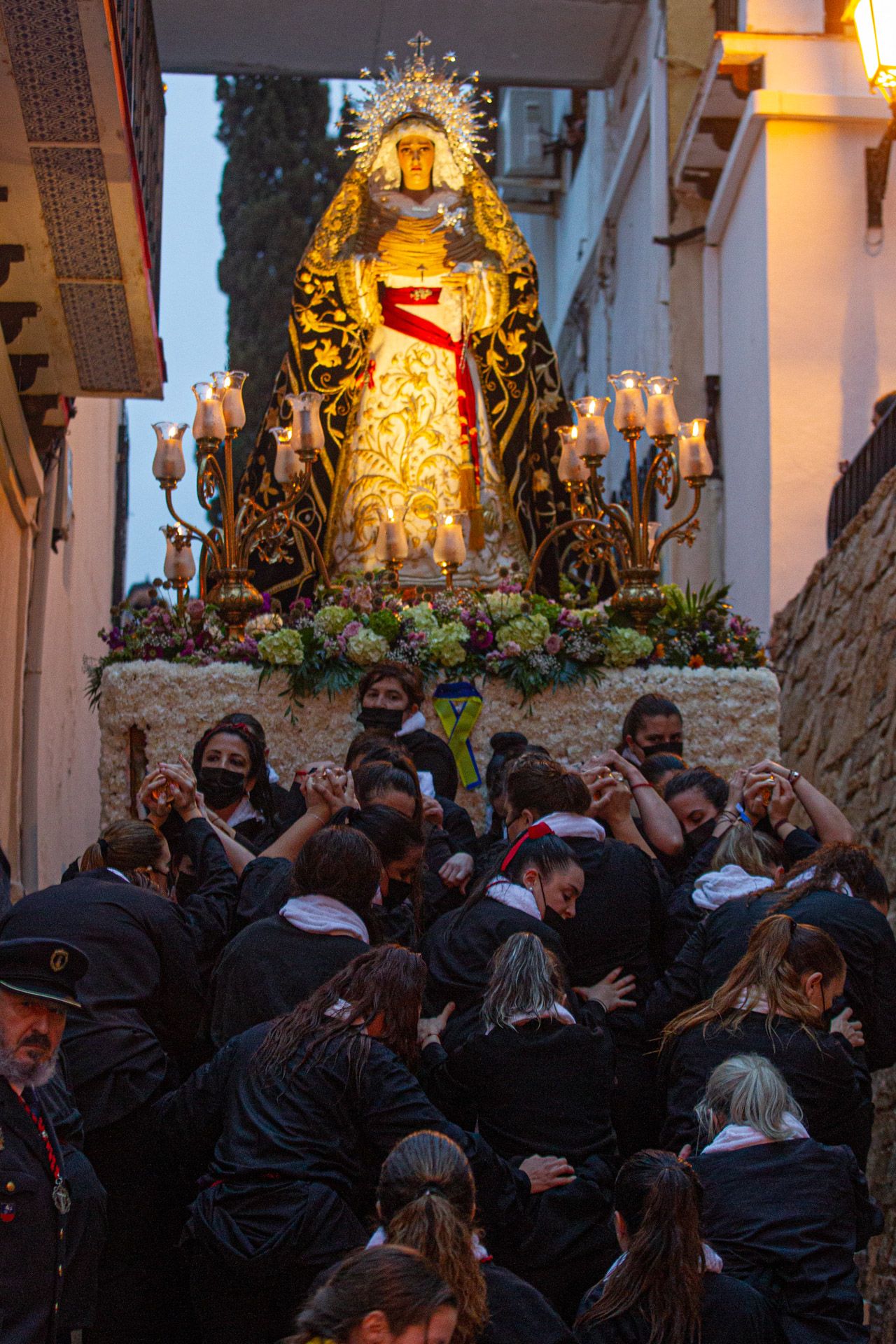 La lluvia no puede con Santa Cruz