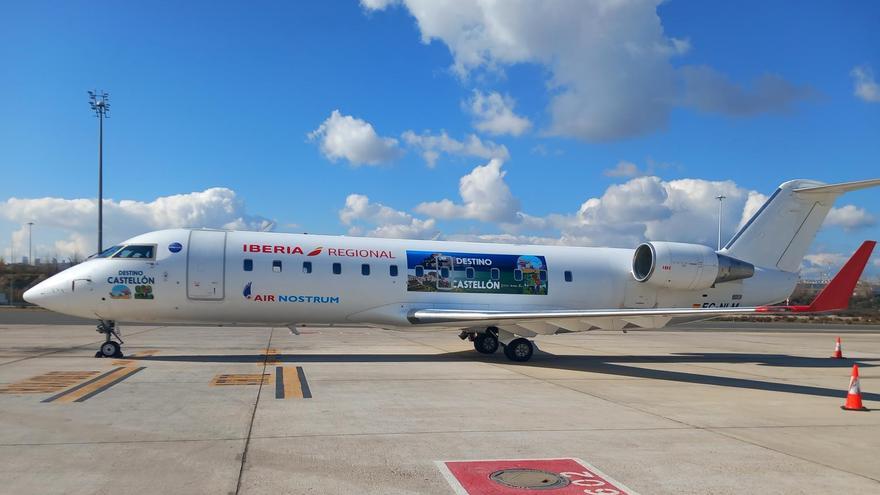 &#039;Destino Castellón&#039;: Dos aviones de Air Nostrum promocionan la provincia en la ruta a Madrid