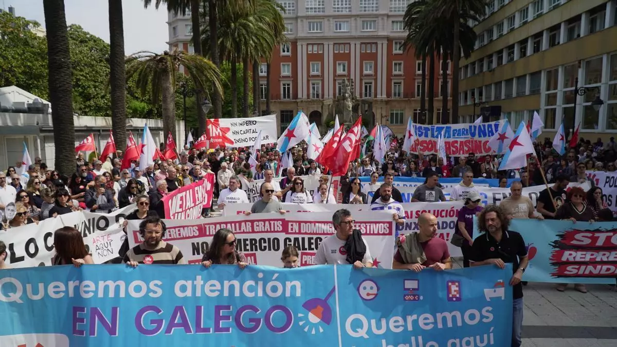 Los empresarios y dueños de pisos ganan el "reparto de la tarta" a los trabajadores y pensionistas de A Coruña: las rentas del salario son las que menos crecen