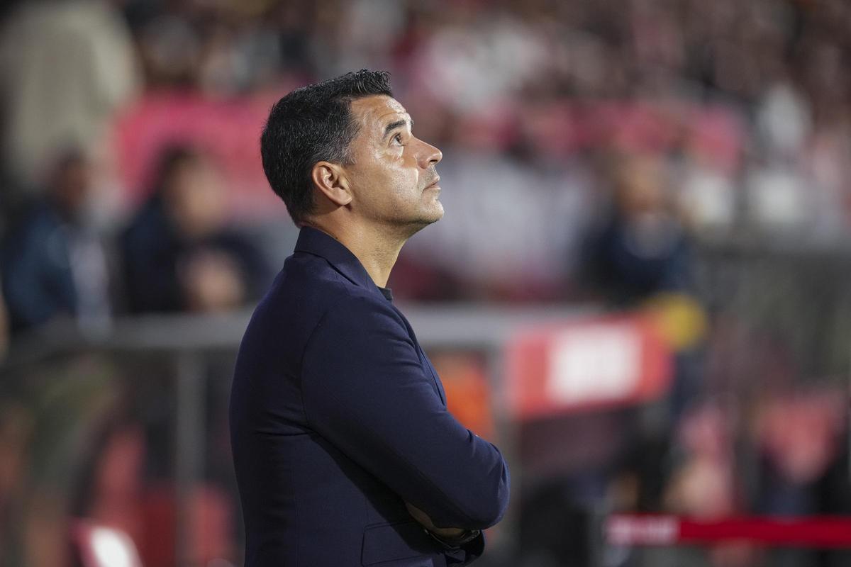 Míchel, durante el partido ante el Villarreal