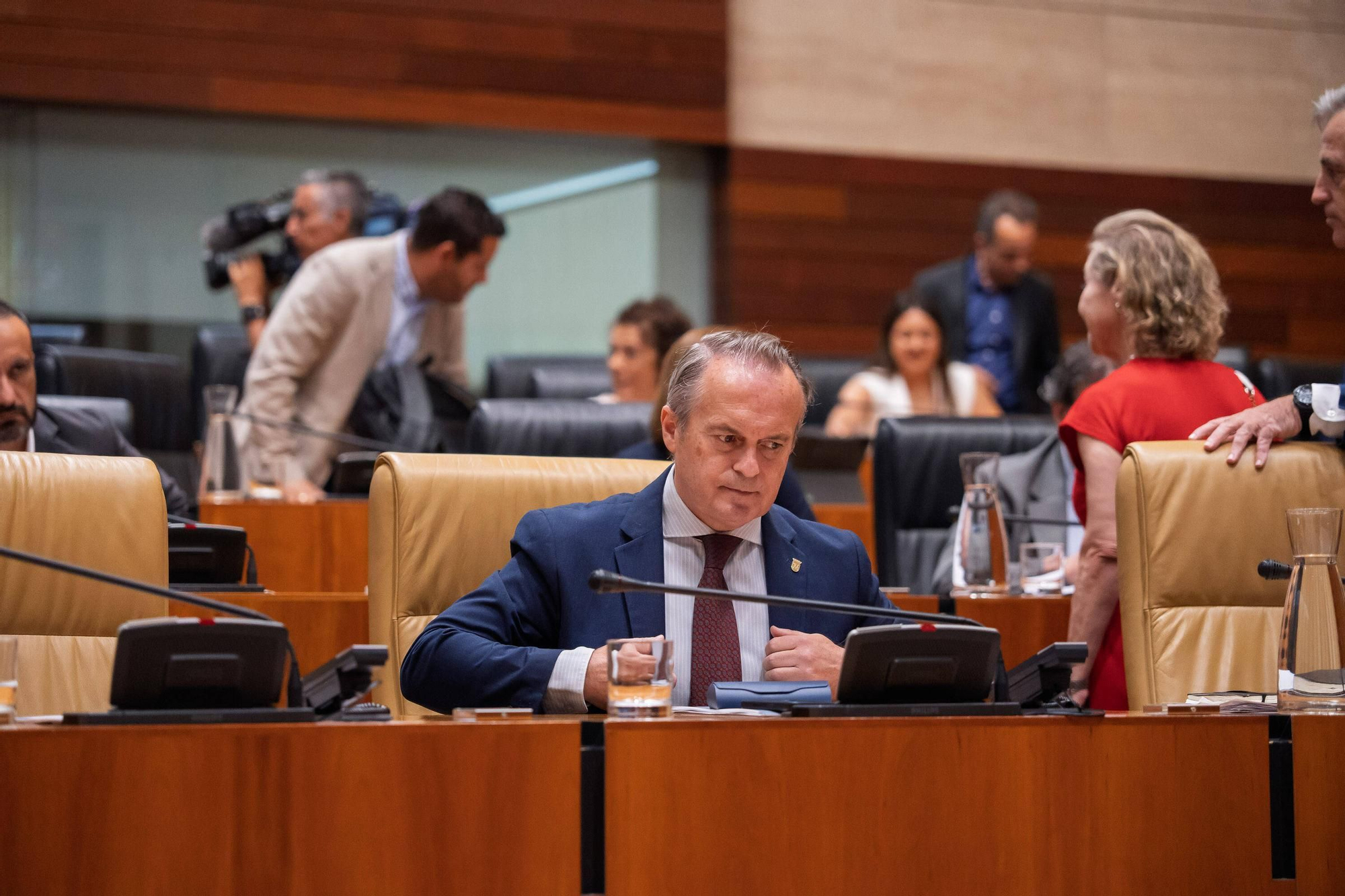 Fotogalería | Las imágenes del pleno en la Asamblea de Extremadura