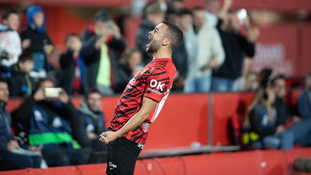 Dani celebra uno de sus goles ante el Villarreal.