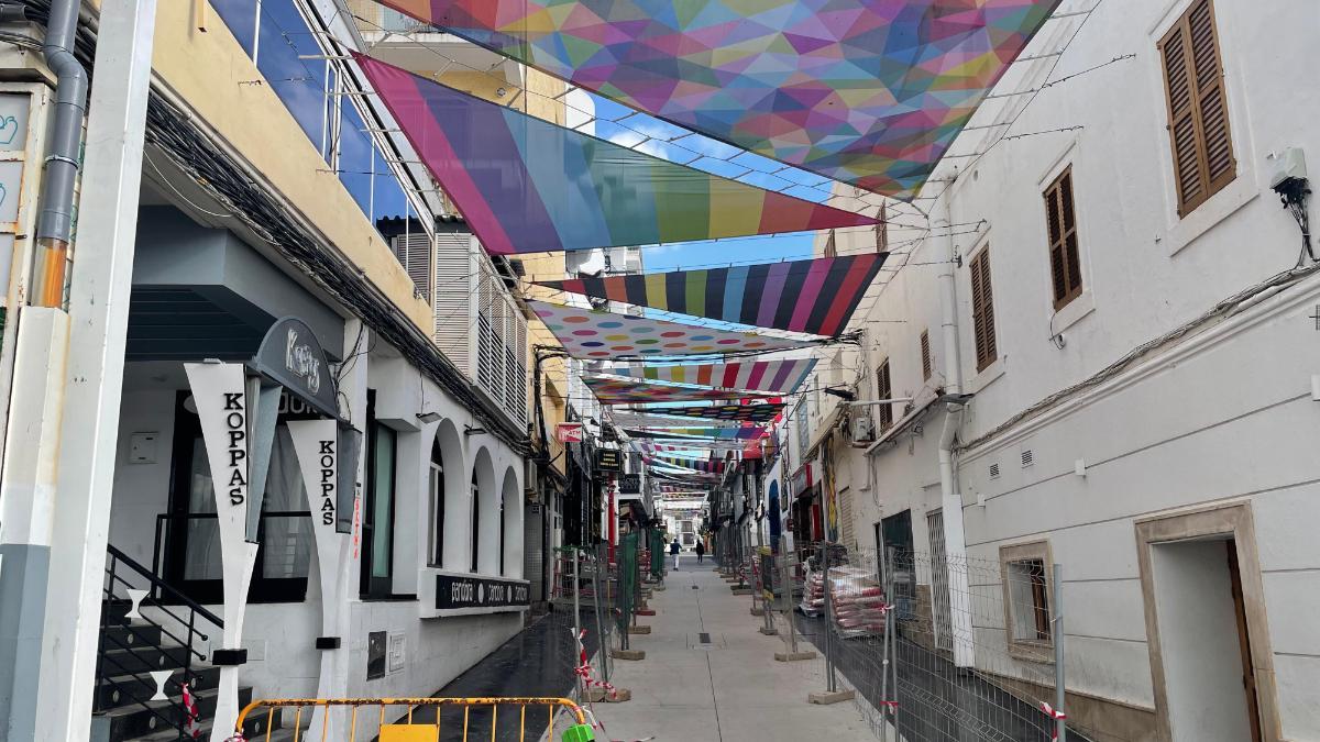 Calle Santa Agnés del West End donde va a intervenir Okuda