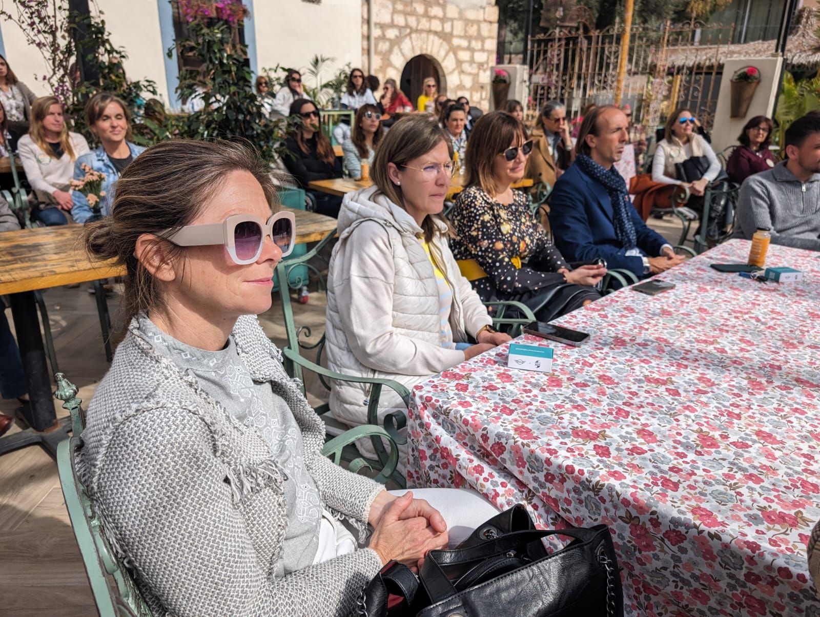 Benicàssim reúne a un centenar de 'jefazas'