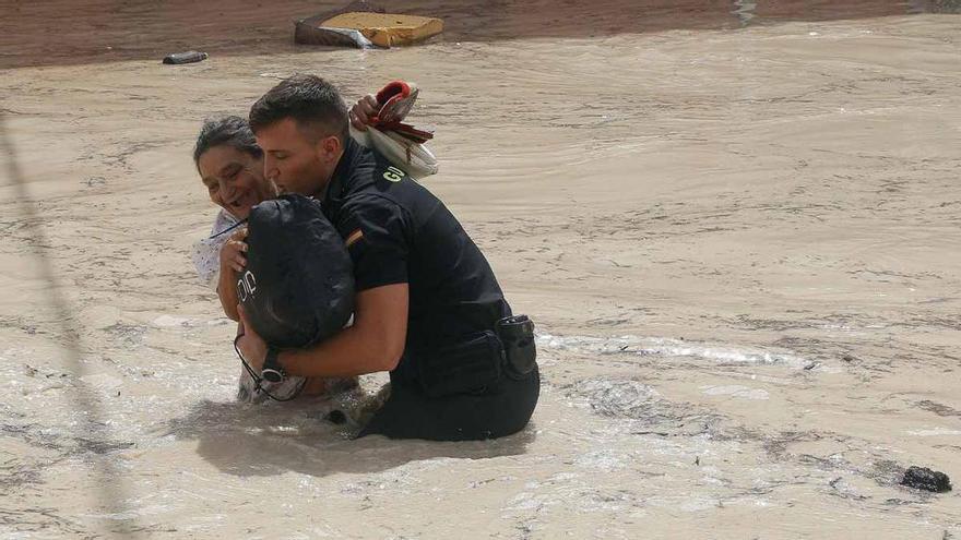 Gota fría: sexta víctima por el temporal, que avanza hacia el oeste