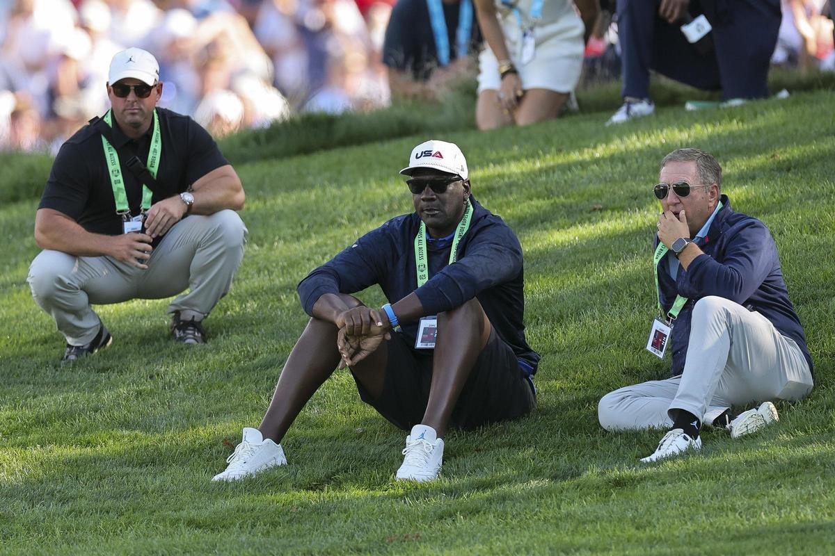 Jorda, siguiendo el juego de manera relajada en Bethpage Black