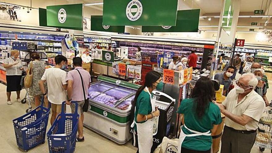 Un supermercado en la capital.