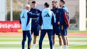 El seguimiento a Luis de la Fuente en el entrenamiento de la selección