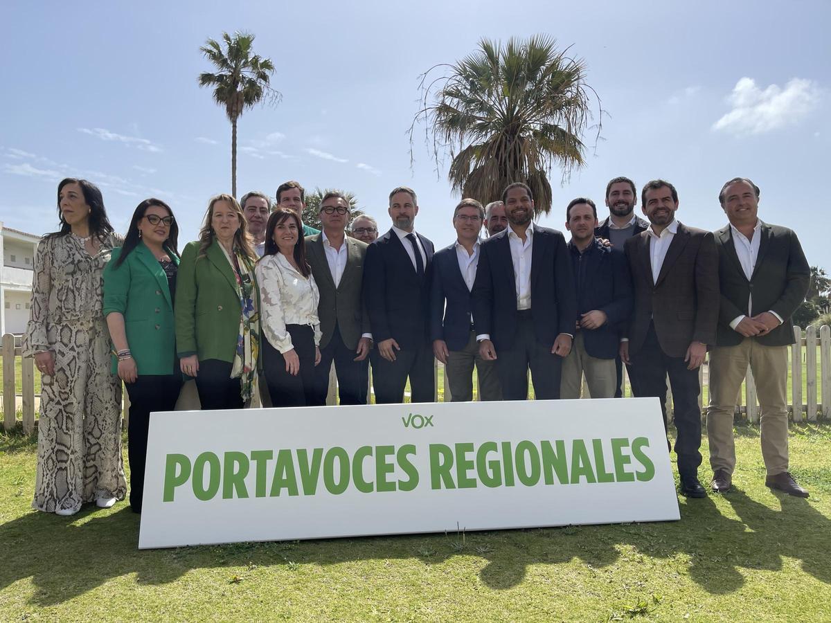 Vox se presenta como una alternativa en Andalucía frente a la "corrupción" de PP y PSOE