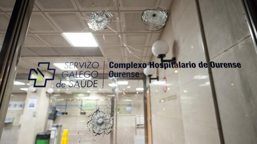 Las marcas del tiroteo en el hospital de Ourense