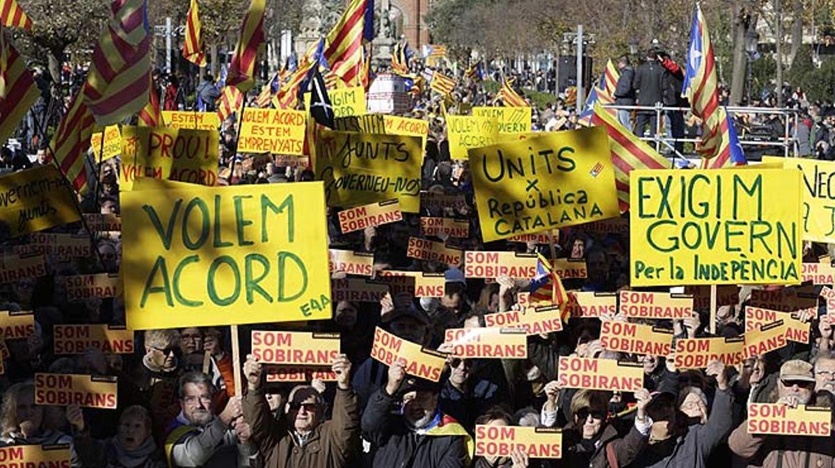 Convocatòria de l’ANC per reclamar unitat als diputats independentistes.