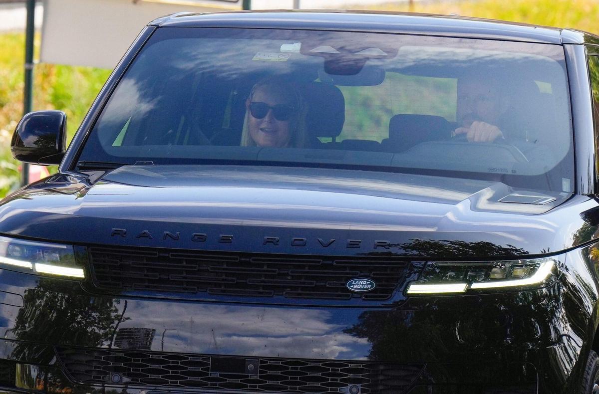 Norway's Crown Princess Mette-Marit and Crown Prince Haakon arrive at the National University Hospital (Rikshospitalet) in Oslo on August 18, 2026, where Norway's 89-year-old King Harald was hospitalised. Norway's 89-year-old King Harald was hospitalised on August 17, 2026 and put on sick leave for two weeks, the royal palace announced. (Photo by Heiko Junge / NTB / AFP) / Norway OUT. Norway OUT