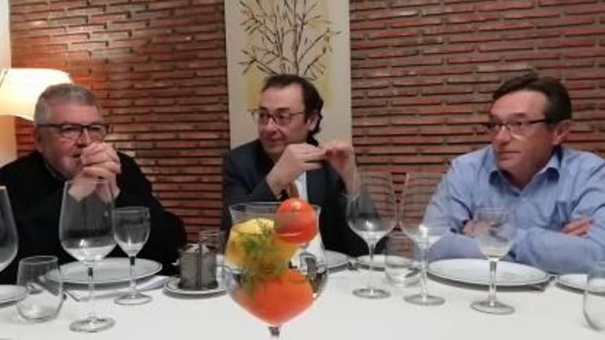 Juan José Martínez, Juan Vicente Bono y Pepe Miquel.
