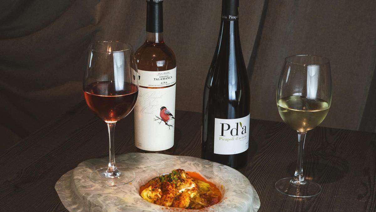 Ou ecològic amb patata, llagostins a l’allet i pebre vermell fumat maridat amb vins de la DO Pla de Bages