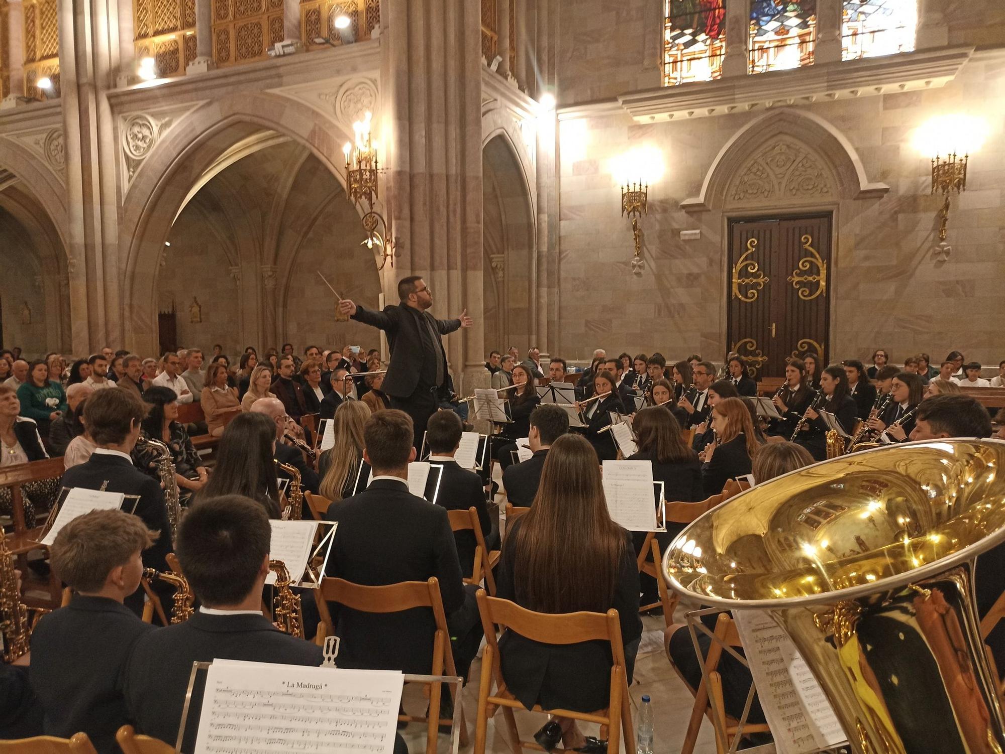 Celebración de Santa Cecilia en Benirredrà y Tavernes de la Valldigna