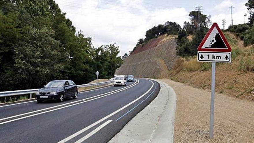 Les obres de millora de la «carretera de la vergonya» a Bescanó.