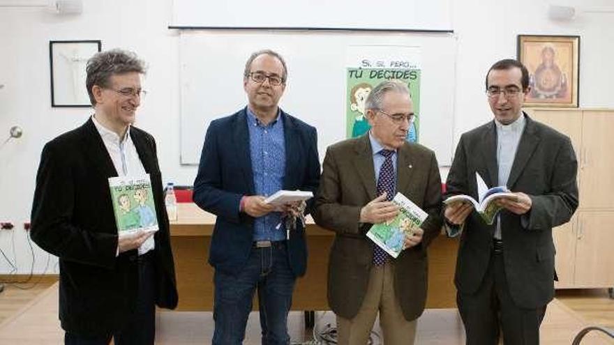 Antonio Rojas presenta un libro en el Seminario San Atilano de Zamora