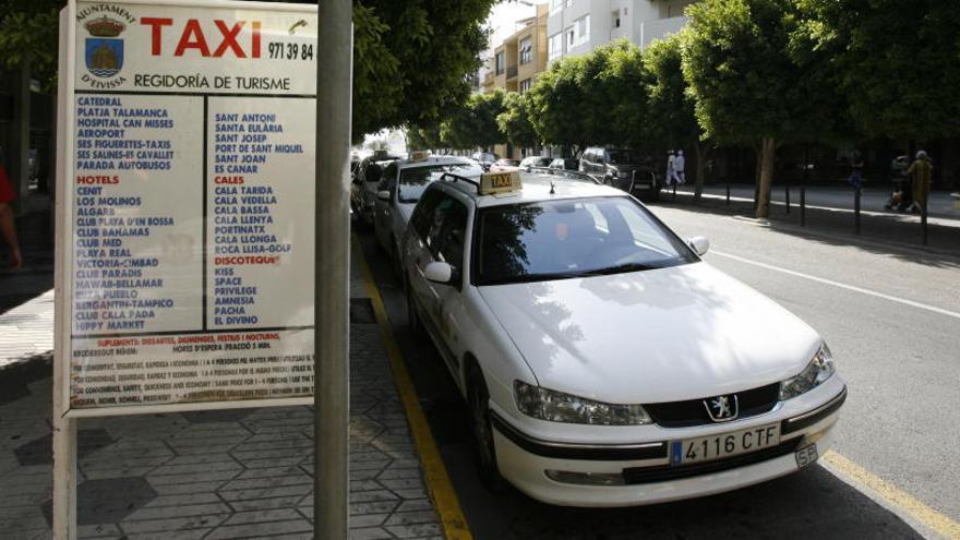 Imagen de archivo de la parada de taxi de Bartomeu Roselló.