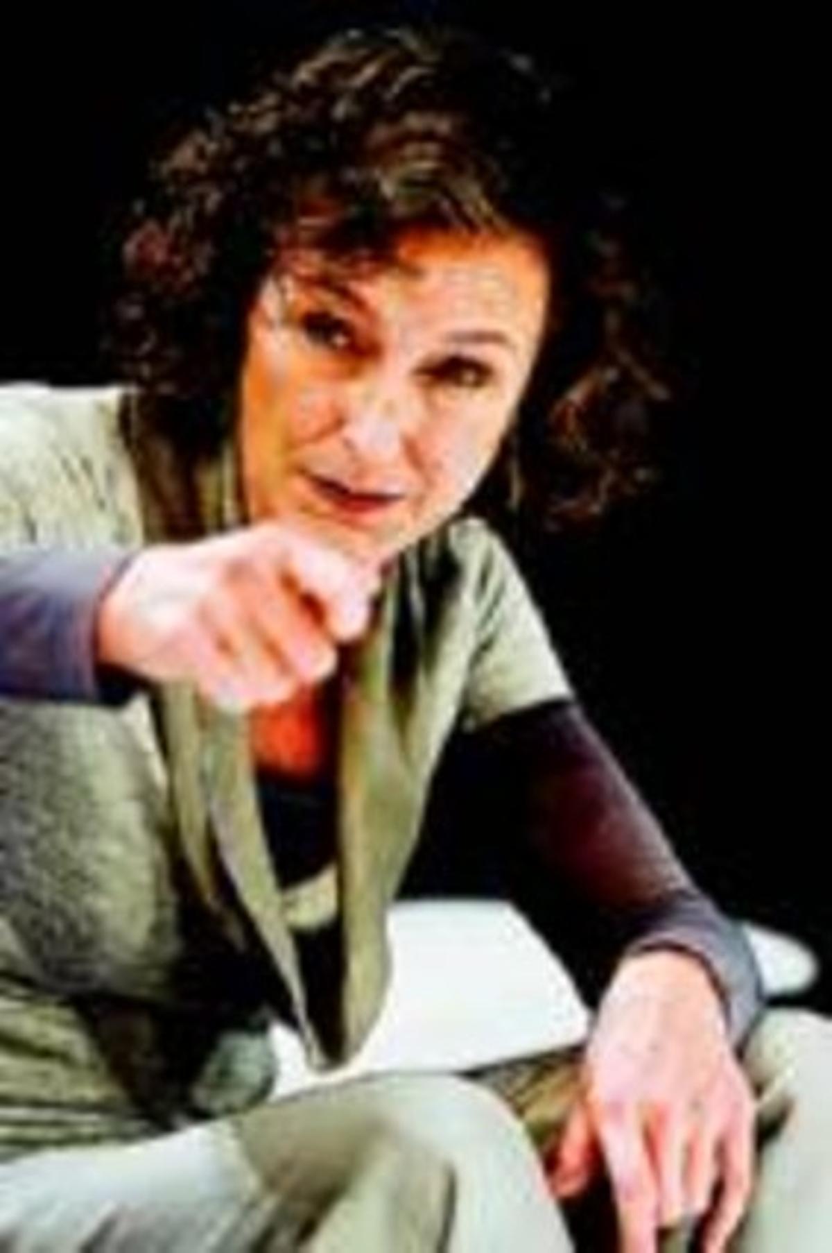 Marta Angelat, a l’obra. Marta Angelat, a l’obra.