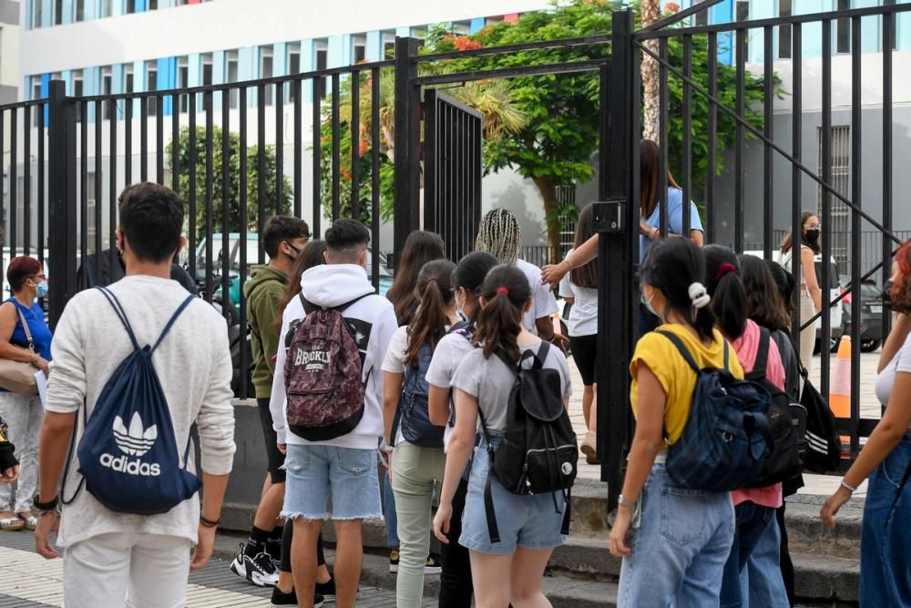 Vuelta al cole de los alumnos de Secundaria