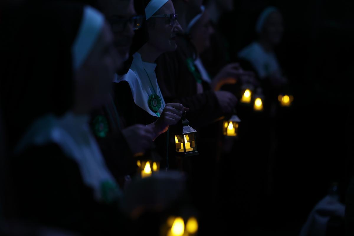Santiago Ballester hace un cameo en la presentación de Na Jordana